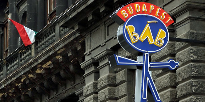 Nem csak gyerekeknek szól a Bábszínház hat premierje