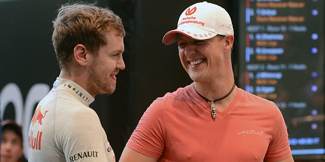 Schumacher örülne, ha Vettel túlszárnyalná