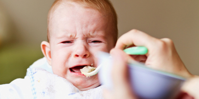 Éhes a babád? - Lehet, hogy csecsemőkori gyomorkimenet-szűkülete van
