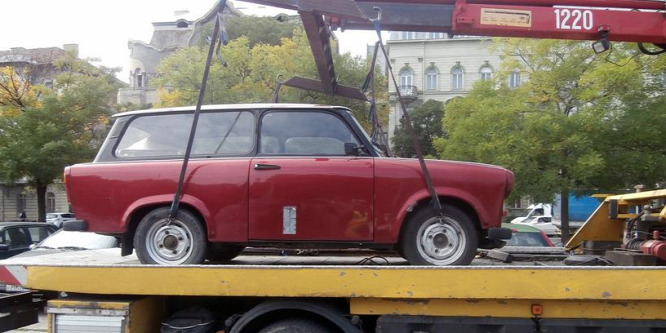 Roncsautókra vadásznak a fővárosban