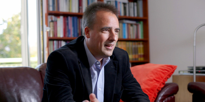 A Jobbik kedvenc elemzője összevissza beszél