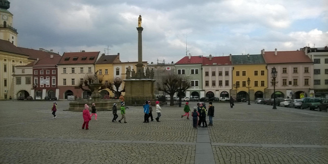 A főtér, a templom és a sörfőzde aranyháromszöge