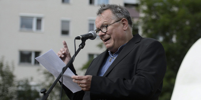 Elhunyt a Vasárnapi Újság műsorvezetője