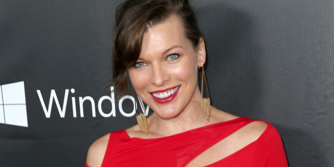 Milla Jovovich két hete nem vette le a pizsamáját