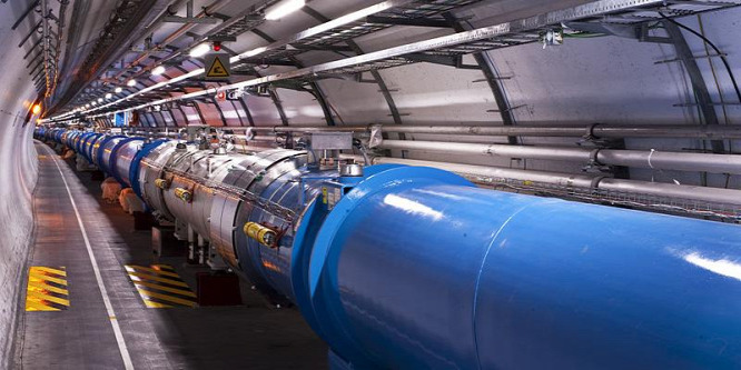 Magyarokat díjaztak a CERN-ben