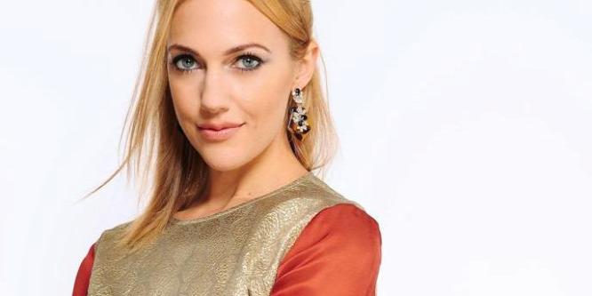 Meryem Uzerli szexi fotókat posztolt