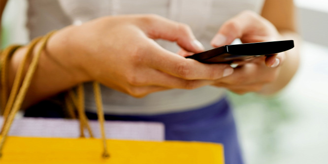 Mobil, pénz, kocsi? Íme az 5 legkoszosabb tárgy, ami nélkül el sem indulsz