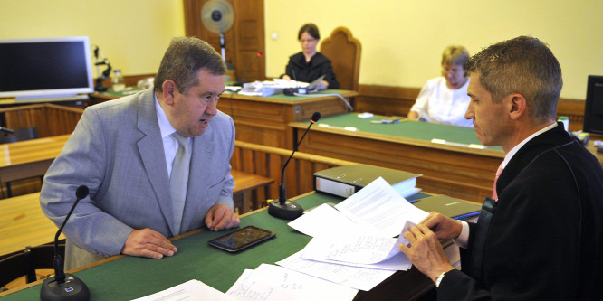 Kiss Ernő három évet kapott