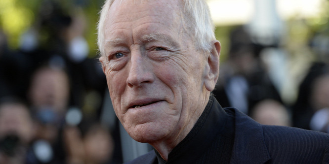 Mia Farrow fotóval, Woody Allen videóval búcsúzott Max von Sydowtól - fotó, videó