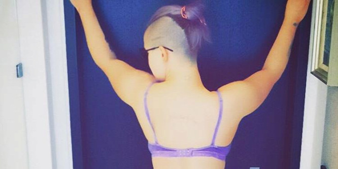 Kelly Osbourne a mamabugyira esküszik