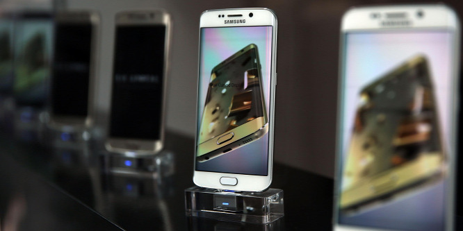 A Samsung Galaxy S6 sem kap többé frissítéseket