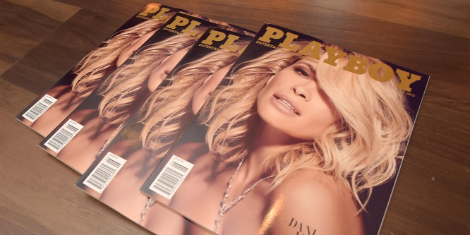 Újból meztelen nők lesznek a nyuszis magazinban
