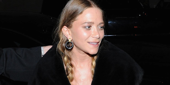 Titokban összeházasodott 17 évvel idősebb szerelmével Mary-Kate Olsen