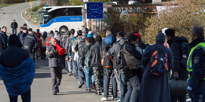 Ausztria elismerte: alulképzettek a migránsok