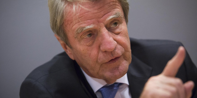Merkel védi meg Európa becsületét