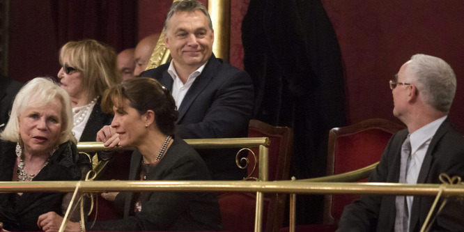 Orbánt is elcsábította a Csárdáskirálynő hamis illúziója
