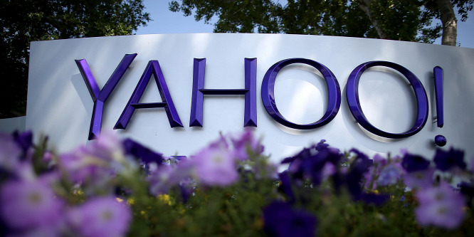 Ismét több millió felhasználó adatait lopták el a Yahootól