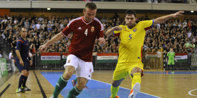A lengyeleken át vezet az út a futsal Eb-re
