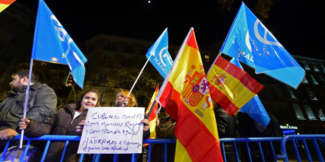 Hiába győzött, egyedül maradhat a jobboldal