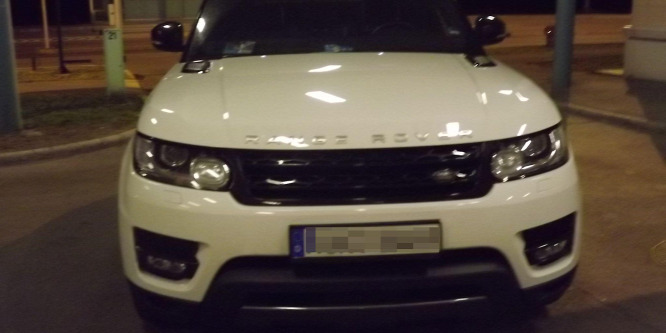 Luxusterepjárót foglaltak le a magyar rendőrök