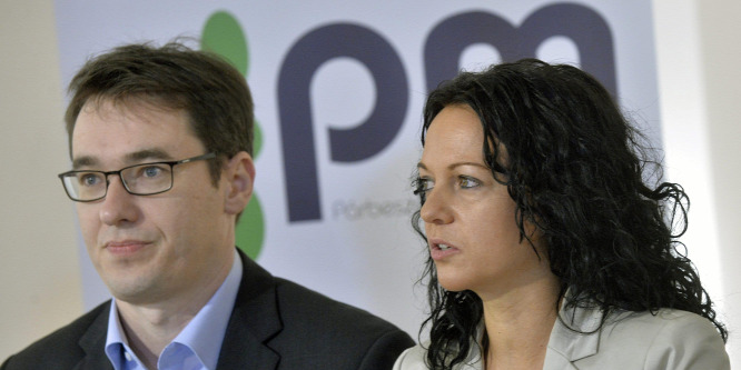 Karácsony Gergely és Szabó Tímea nullaszázalékos pártja mindig másokon élősködik