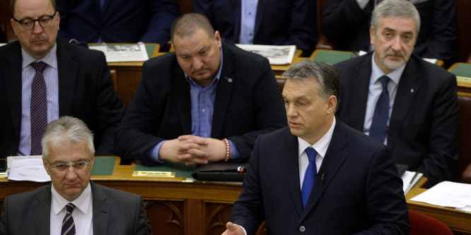 Orbán elmondja, miről döntöttek Brüsszelben