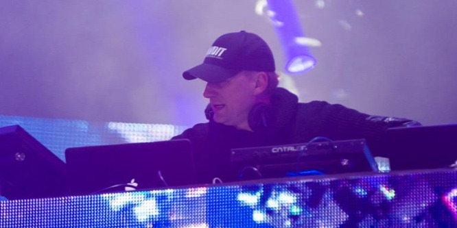 Szörnyű baleset érte Paul Van Dyk-ot: Jelenleg is ápolják!