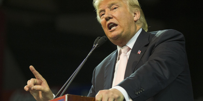 Elhagyja Amerikát a Trumpot fenyegető muszlim pilótatanuló