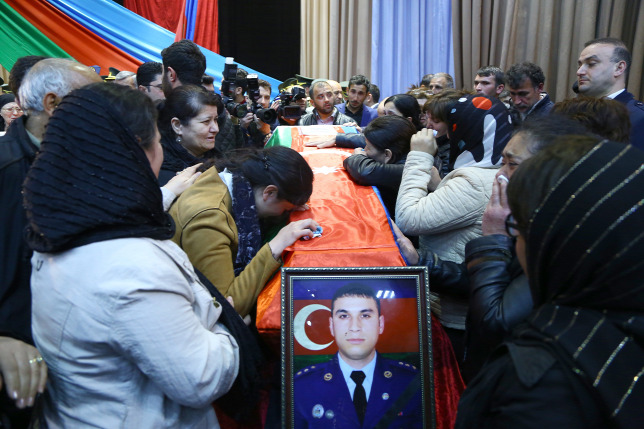 Váratlanul előkerült Ramil Safarov, az azeri baltás gyilkos