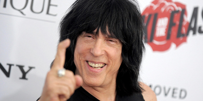 A Ramones dobosa nyitja az idei Szigetet