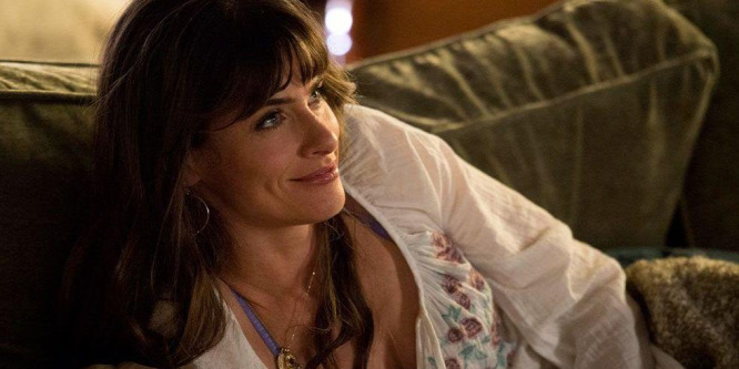 Amanda Peet nem akar plasztikáztatni, de fél a fiatalabb kolléganőktől