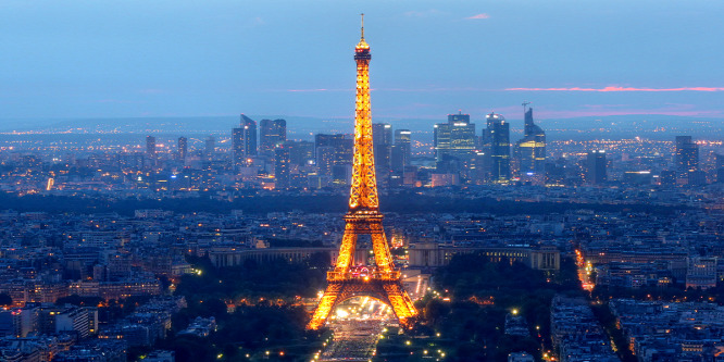 Ócskavasként árulták, fegyvereket akartak belőle készíteni - Az Eiffel-torony nem mindennapi története