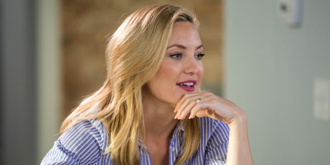 Kate Hudson megmutatta, hogyan fürdik gyermekével - Fotó
