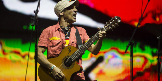 Tíz év után új dalokkal jelentkezett Manu Chao
