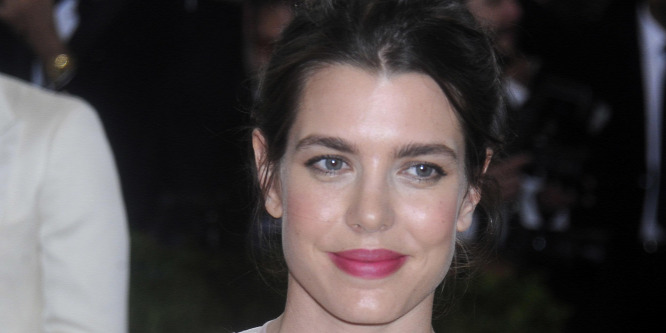 Férjhez ment Grace Kelly unokája, Charlotte Casiraghi