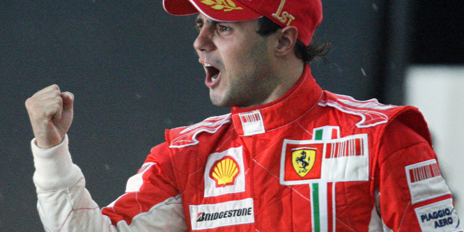 Kis híján meghalt a Hungaroringen, sorfalat állva búcsúztatták az F1-ben
