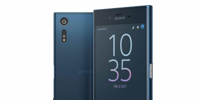 Csúcsmobilt és szerény apróságot is mutatott a Sony