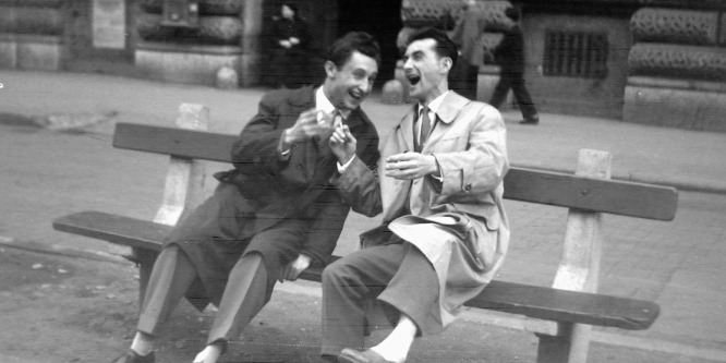 Az megvan, hogy Brezsnyev, Kádár és Nixon utazik a repülőn?
