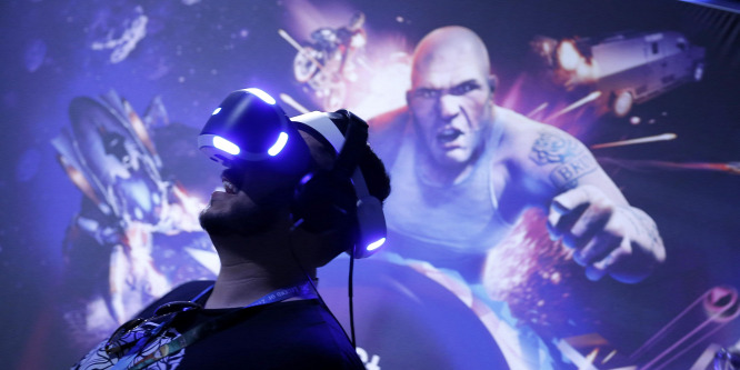 Százezer alá ment a Playstation VR ára