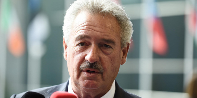 A magyarellenes Asselborn még mindig kötelező betelepítési kvótákat akar