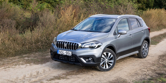 Suzuki SX4 S-Cross: a téeszelnök új kocsija