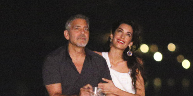 Két éve házas az örök agglegény, George Clooney: Így kérte meg Amal kezét!