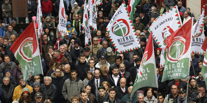 Így pénzeli a Jobbik a szélsőjobbos szubkultúrát