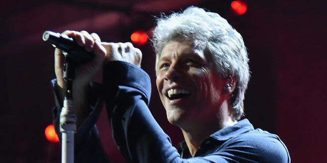 Alig épült fel, Jon Bon Jovi 20 millió dollárért eladta a házát