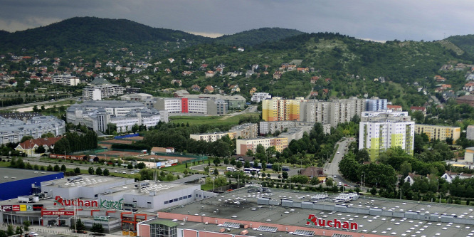 Hatalmas logisztikai beruházást jelentett be az Auchan