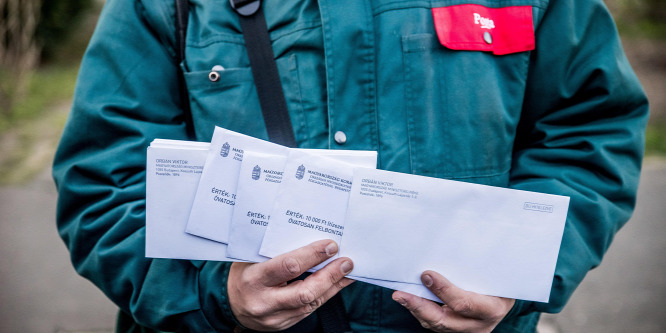 Az Erzsébet-utalványok kilencven százalékát már megkapták a nyugdíjasok