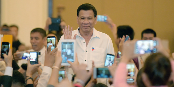 Duterte elnök hívei kerültek többségbe az időközi választásokon