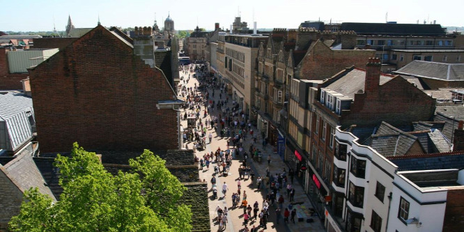 Oxfordban az utcazenészek is jól megélnek