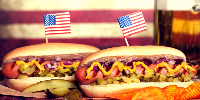 Tragikus: egy hot dog miatt vesztette életét egy fiatal egyetemista
