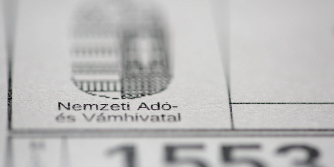 Rengetegen tartoznak a NAV-nak